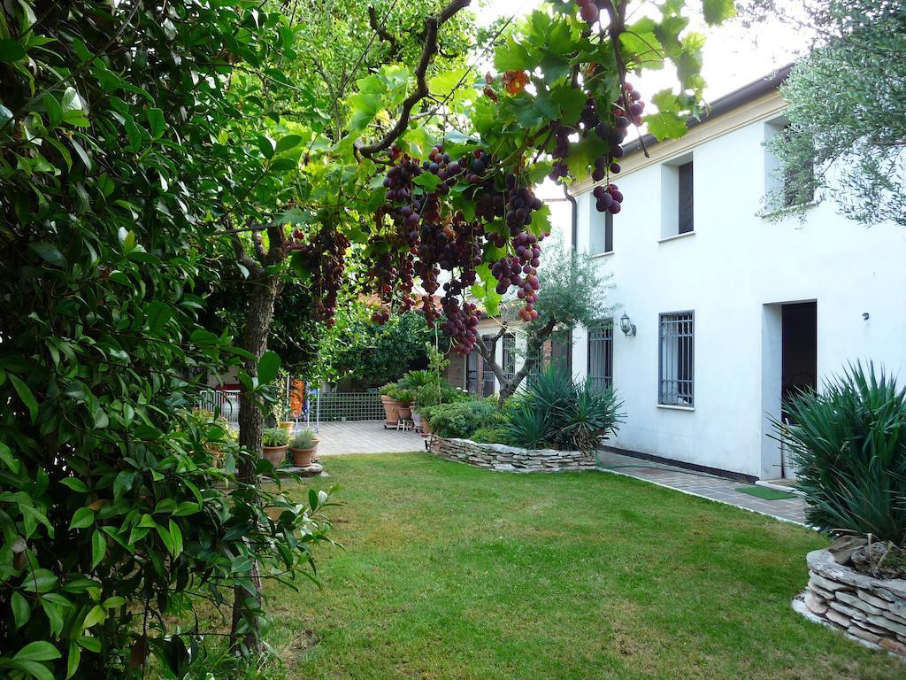 Casa Stefy Bed and Breakfast Montagnana  Eksteriør billede